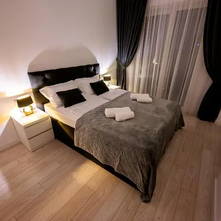 Prime Apartments City Centre 31 Suceava Exterior photo